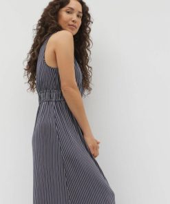 Watershedgoods.shop8a886458ff 4