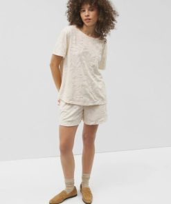 Watershedgoods.shopeb1eb5f85b 2